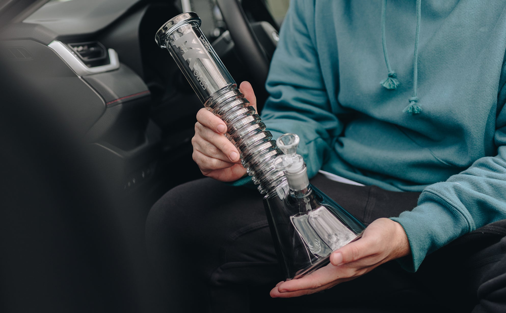 MK100 Glass Selfie Bong